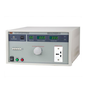 Testeur de courant de fuite Rek RK2675C, capacité du transformateur 2000VA, tension 0-250V, courant 0-20mA, précision 5% - Product Image 3