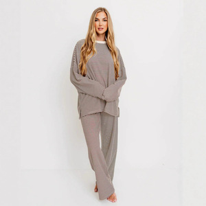 Nuovo Completo <span class=keywords><strong>Pigiama</strong></span> Casual a Righe Moda Autunnale per Donna - Product Image 1