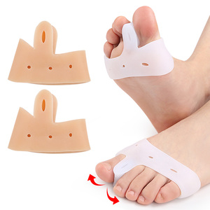 Dispositif SEBS pour <span class=keywords><strong>hallux</strong></span> <span class=keywords><strong>valgus</strong></span> chez l'adulte avec semelles orthopédiques pour la séparation quotidienne des orteils - Product Image 1