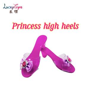 फैक्टरी थोक मूल्य सिमुलेशन राजकुमारी उच्च हीहील्स प्लास्टिक प्ले रोल गेम बच्चों के लिए क्रिस्टल जूते खिलौने - Product Image 2