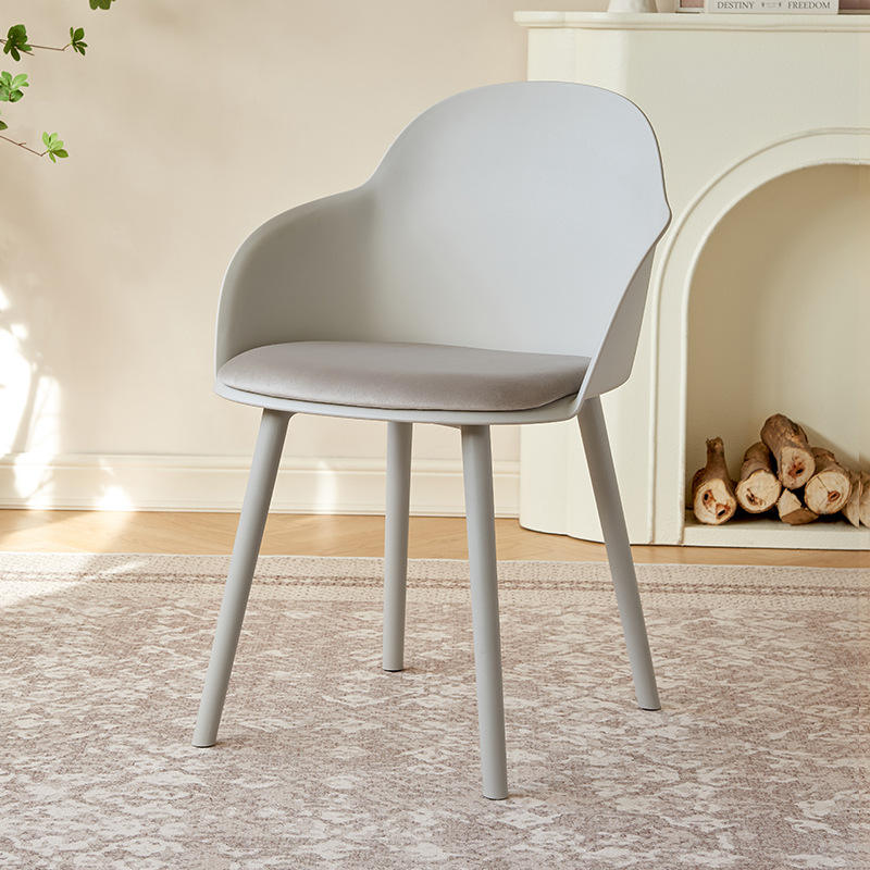 สีขาวงาช้าง