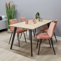 Chaises de salle à manger contemporaines et abordables pour la maison, le café et l'hôtel, avec revêtement et pieds en métal
