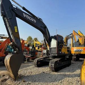 Excavatrice sur chenilles Volvo EC240DL d'occasion, 24 tonnes, bonnes performances, excavatrice mobile d'occasion, EC240 - Product Image 3