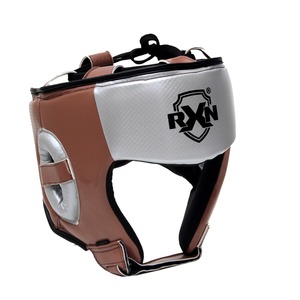 Vente en gros de casques de boxe en cuir véritable RXN HG-012 avec logo et couleur personnalisés, avec protège-dents design pour l'entraînement et le combat - Product Image 6