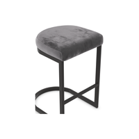 Tabouret de bar en velours au design moderne avec base arquée en métal noir, siège confortable pour bar à domicile, comptoir de cuisine, îlot de cuisine