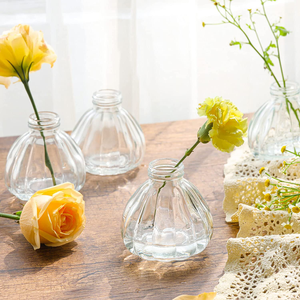 Commercio all'ingrosso popolare personalizzato chiaro nuovo stile unico <span class=keywords><strong>vaso</strong></span> <span class=keywords><strong>di</strong></span> vetro bocciolo <span class=keywords><strong>di</strong></span> <span class=keywords><strong>cristallo</strong></span> minimalista <span class=keywords><strong>vaso</strong></span> <span class=keywords><strong>di</strong></span> <span class=keywords><strong>fiori</strong></span> alla rinfusa per la casa - Product Image 2