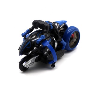 Nueva llegada 2,4g de <span class=keywords><strong>tierra</strong></span> y aire de 360 grados rotar súper corredor control remoto truco juguetes de peluche - Product Image 4