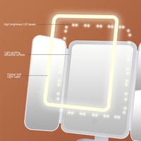 Vente en gros de trois miroirs à trois volets miroir de coiffeuse à led miroir de maquillage de voyage pliable de bureau avec lumière led