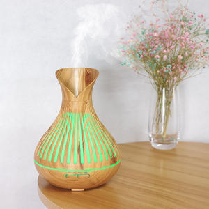 Diffuseur d'arômes en bois grainé 500 ml, humidificateur avec lumière LED, pour usage domestique - Product Image 4