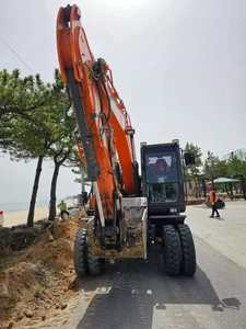 Used Doosan DX140W DH150 Wheel <b>Excavator</b> heavy equipment DH140W 14Ton Tire <b>excavator</b> Korea Original - Product Image 5