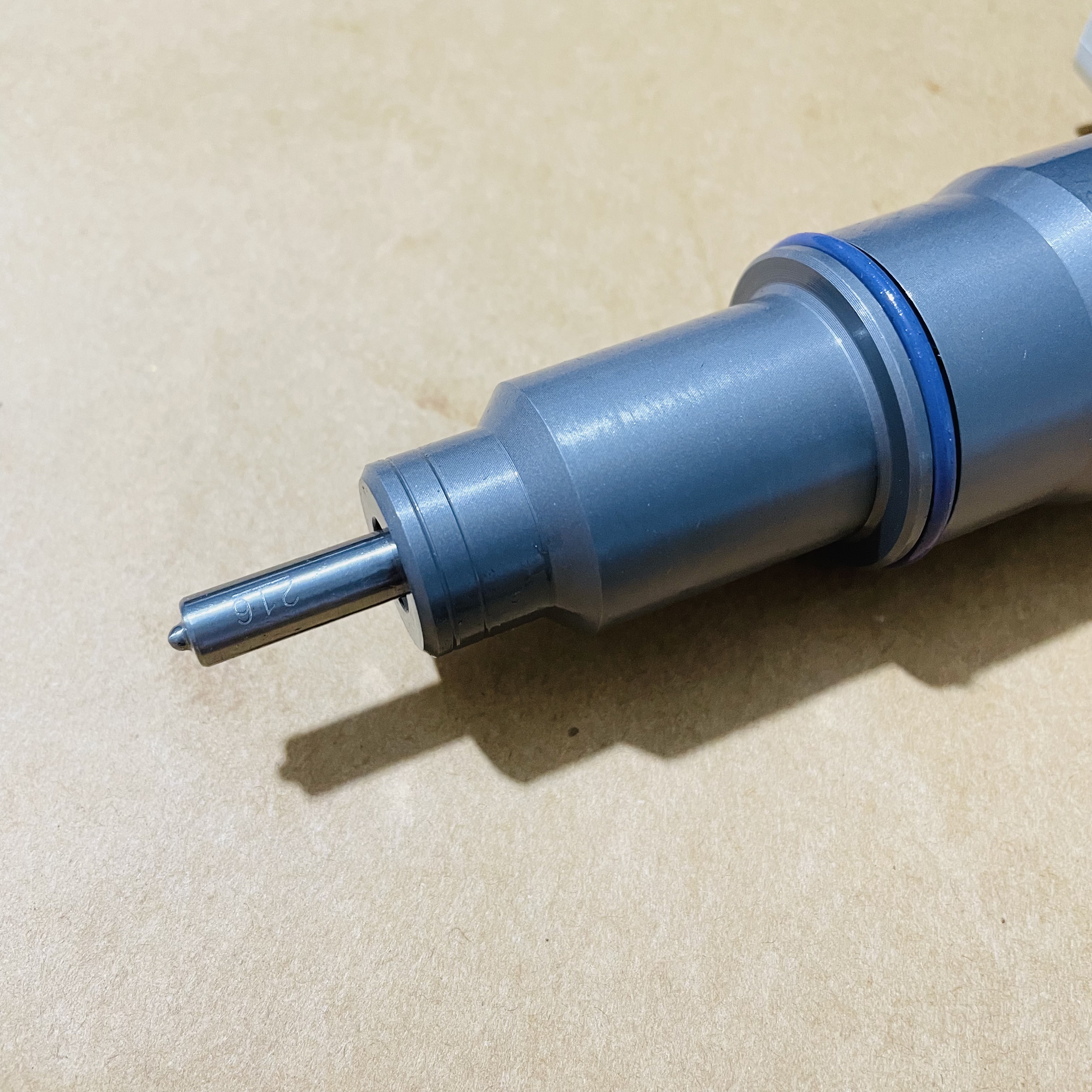 diesel fuel injector nozzle 21340611 21371672 injector for VOLVO D13A D13D common rail injector 21340611 21371672 85003263