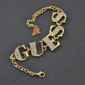 Marchio famoso Designer di gioielli di moda 18K placcato oro lettera diamante Guess a catena bracciale per le donne - Product Image 3