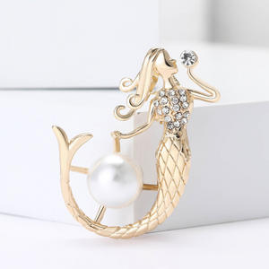 Soldes Exceptionnelles : Corsage Simple et Élégant pour Mariage, Fiançailles, Enfants – Cuivre, Zircon, Plaqué Or, Perle Naturelle - Product Image 4