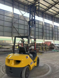 Carretilla elevadora usada ORIGINAL de Japón KOMATSU 30 3ton Mini carretilla elevadora pequeña carretilla elevadora diesel con motores potentes - Product Image 3