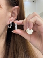 Créoles en or 18 carats serties de diamants de laboratoire de forme marquise de 2,05 ct |   Éclat circulaire complet |   Vêtements de luxe pour femmes à porter au quotidien