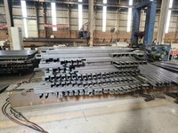 装饰性不锈钢焊接方形/圆形定制长度现代楼梯栏杆防护栏