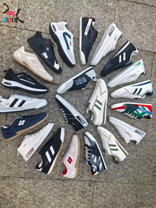 Venta al por Mayor de Pacas de Zapatos de Segunda Mano de Alta Calidad, Marcas Variadas, Estilos Mixtos para Hombre y Mujer - Product Image 2
