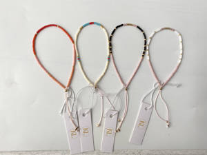 Pulsera de cadena ajustable con cuentas de semillas, brazalete minimalista de amistad con Cuentas pequeñas - Product Image 4