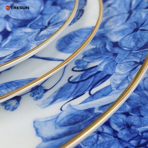 Assiettes de présentation bleues en porcelaine fine vintage de luxe personnalisables pour mariage, vente en gros - Product Image 4