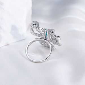 แหวนหมั้นเพชรพลอยสีน้ำเงินทรงรีทอง 9K รุ่น MSR-1740 จาก Messi Jewelry - Product Image 4