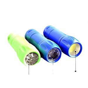 Lampe torche LED 9 points pour quilles de bowling - Mini lampe de poche personnalisée pour l'extérieur et cadeaux promotionnels - Product Image 3
