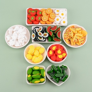 Perles en vrac en silicone organique de qualité alimentaire sans BPA forme de fruit perles de silicone focales bébé dentition à mâcher collier à faire soi-même accessoires - Product Image 3