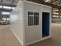 Maison conteneur modulaire préfabriquée en kit à effet bois avec grande fenêtre vitrée pour bureau de chantier et dortoir du personnel