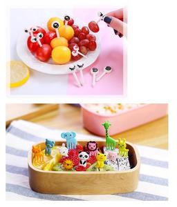 ชุด 10 ชิ้น ที่เสียบผลไม้พลาสติกสำหรับตกแต่งอาหาร อุปกรณ์เสริมเพื่อความปลอดภัยของอาหารสำหรับเปิดเทอม - Product Image 2