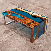 Table à café et à manger moderne en bois massif avec cascade bleue, résine époxy, bureau rivière pour usage hôtelier