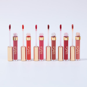 Cosmétiques de maquillage vegan de haute qualité, bon marché, en gros, sans cruauté, hautement pigmentés, longue tenue, imperméables, rouge à lèvres liquide mat - Product Image 1