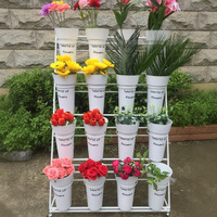 Support à fleurs mobile à plusieurs niveaux en métal avec étagère ronde et présentoir floral (style nordique)