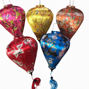 Lanterne ronde en papier pour la mi-automne, décoration extérieure pour Halloween et festivals - Lanterne suspendue rétro à motif floral en bambou, très tendance - Product Image 1