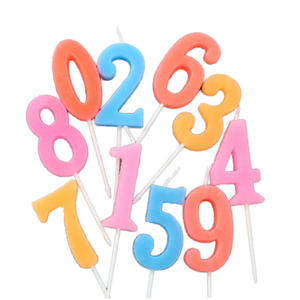 נרות יום הולדת דיגיטליים יצירתיים, עשויים שעוות סויה ופרפין לא רעילים, בצורת מספרים, לקישוט הבית עם ניחוח בהתאמה אישית - Product Image 3
