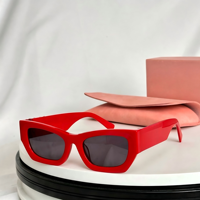 Lunettes de soleil rétro unisexes à monture carrée épaisse avec verres dégradés, style vintage, polarisées, protection UV, violet rouge
