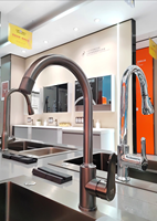 Robinet de cuisine moderne en céramique à poignée unique avec débit contrôlé, en acier inoxydable, rotation à 360 degrés, montage latéral sur comptoir, eau chaude/froide pour légumes