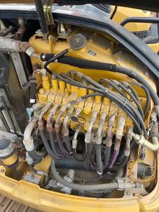 Excavatrice d'occasion d'importation d'origine du Japon CAT304 petite pelle hydraulique d'occasion de 4 tonnes en bon état à vendre de haute qualité - Product Image 4