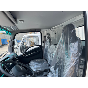 Camión Isuzu KV100 4x2 Diésel <span class=keywords><strong>de</strong></span> Cabina Sencilla y 130 <span class=keywords><strong>Caballos</strong></span> <span class=keywords><strong>de</strong></span> Fuerza, Camión <span class=keywords><strong>de</strong></span> Reparto Ligero y Pequeño con Reja <span class=keywords><strong>para</strong></span> Alimentos, ¡Venta Caliente! - Product Image 6