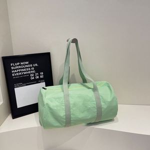 Sac de voyage pliable personnalisé avec logo, sac fourre-tout, bagage à main léger pour hommes et femmes - Product Image 2
