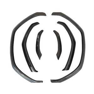 Kit de carrosserie de voiture en Fiber de carbone de Style supérieur garniture de roue sourcil garde-boue fusées pour Lamborghini URUS 2018-2019 - Product Image 1