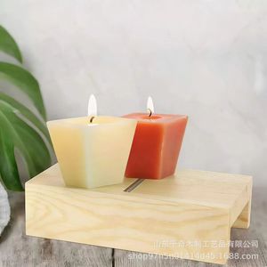 Cortador de jabón de madera hecho a mano, herramienta artesanal de estilo minimalista para hacer jabón y usar con aceites esenciales - Product Image 1