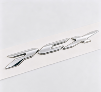 Emblème 3D en PVC souple, entièrement coloré, imperméable, résistant aux UV, autocollant personnalisé en forme de logo, autocollant pour accessoires de voiture et de SUV