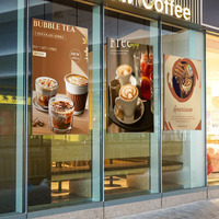 Écran LCD semi-extérieur pour vitrine, avec mise à jour à distance Wi-Fi, 3000 Nits, visible en plein soleil, pour atelier de réparation automobile et affichage publicitaire commercial