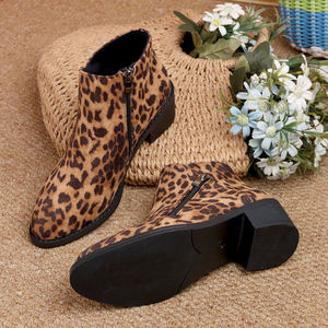 Scarpe a punta con <span class=keywords><strong>tacco</strong></span> basso effetto leopardo da donna con cerniera laterale su <span class=keywords><strong>stivaletti</strong></span> alla caviglia da donna autunno inverno alla moda stivali eleganti - Product Image 2