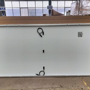 Panel Solar Monocristalino de 580W 182mmx182mm PERC, Módulo Fotovoltaico de Alta Eficiencia para Generación de Energía en Techos - Product Image 2