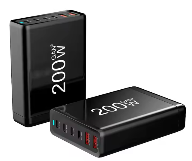 Hot Product GaN Charger 200W USB Type C Fast Charger Multiple Ports PD QC3.0 Desktop Fast Charger for iPhone for Samsung