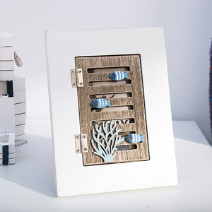 Marco de Fotos de Madera Estilo Mediterráneo de 5, 6 y 7 Pulgadas con Puerta, Tema Oceánico, Decorativo, Rectangular, Vertical, de MDF para Mesa - Product Image 1