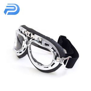 Lunettes de moto vintage classique avec protection UV en cuir noir pour la conduite de moto - Product Image 1