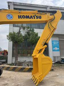 Excavatrice hydraulique sur chenilles KOMATSU PC220-8 de 22 tonnes avec pompe de boîte de vitesse de moteur Année modèle 2024 certifiée EPA - Product Image 5