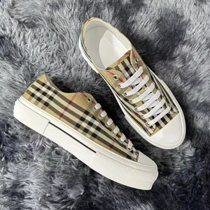 2026 High Quality Designer Luxury Sports Shoes Men's and Women's Chunky <b>Canvas</b> Shoes Upper Cushioning All Seasons Shoes - Product Image 1