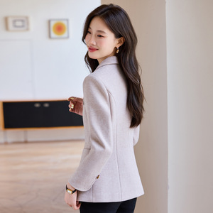 Women's Grey Blazer Solid Color Polyester Worsted Anti-Wrinkle Slim Fit Casual Elegant Winter Style - Product Image 3